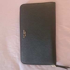 Kate Spade Travel Wallet